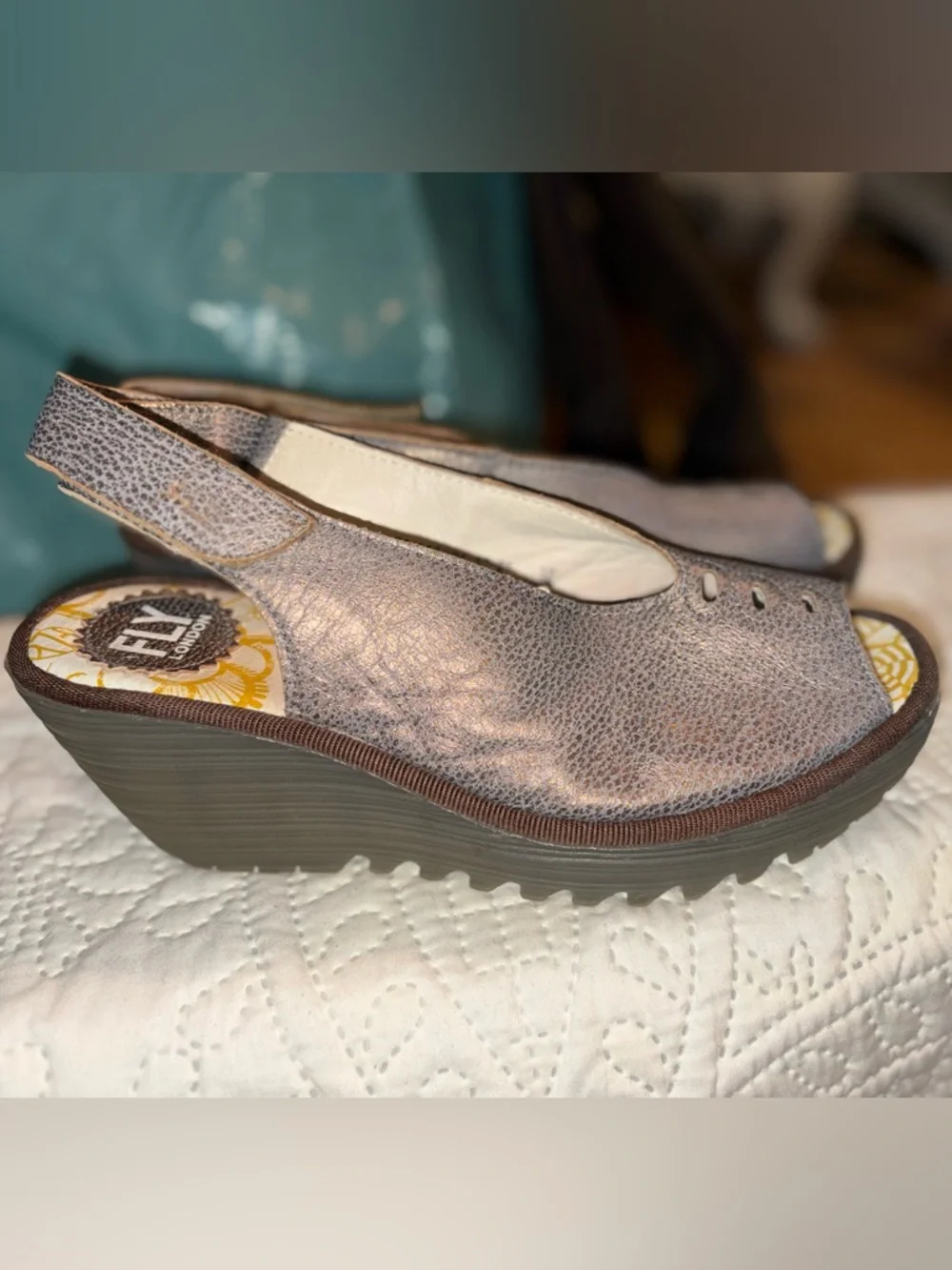 Fly London Yeay Sandal Bronze Size 37